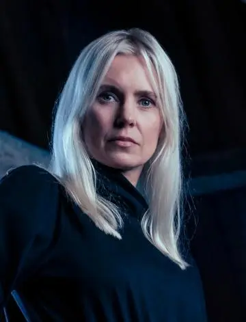 Bettina Holwerda en Haar Impact op de Entertainmentwereld
