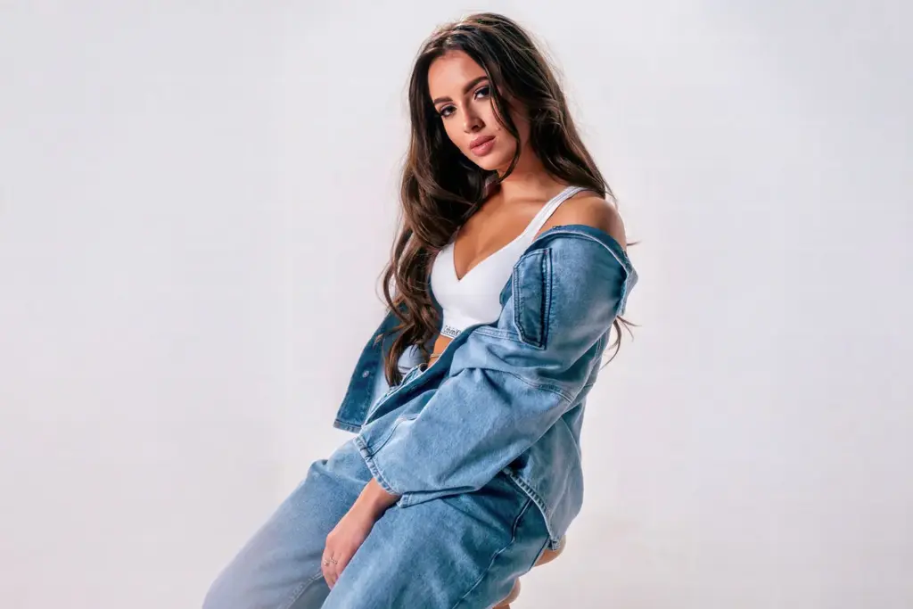 Jada Borsato: De Opkomst van een Ster in de Nederlandse Media
