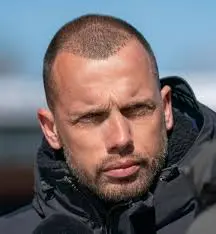 John Heitinga: Van Speler tot Succesvolle Coach
