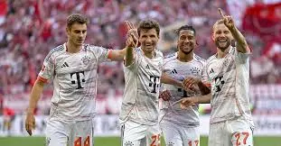 Mönchengladbach en Bayern: Een Ontwikkelend Voetbalseizoen
