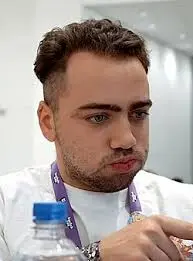 Mizkif: Een Blik op Zijn Invloed en Succes
