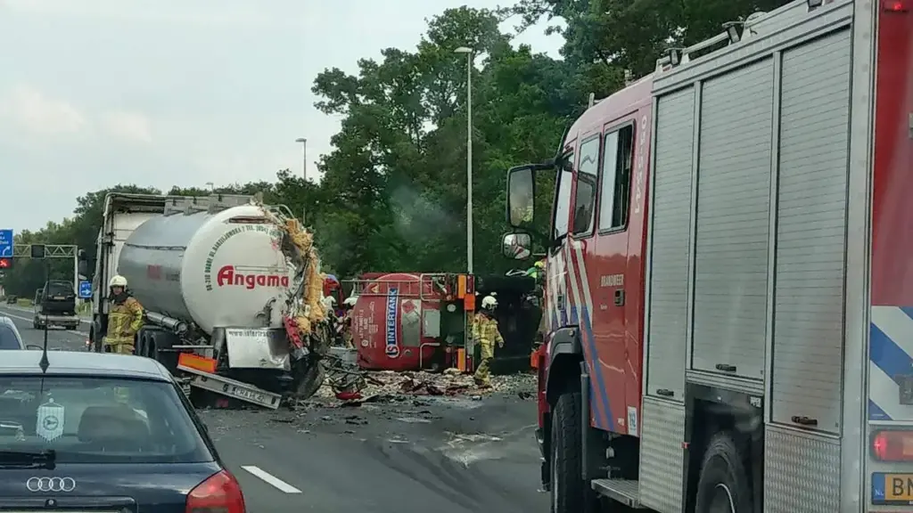 Ongeluk op de A35: Wat U Moet Weten