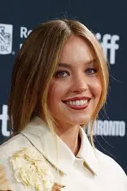 Sydney Sweeney: De Nieuwe Ster aan de Hollywoodhemel