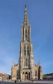 Ulmer Münster: Een Blitz die de Geschiedenis Verbindt