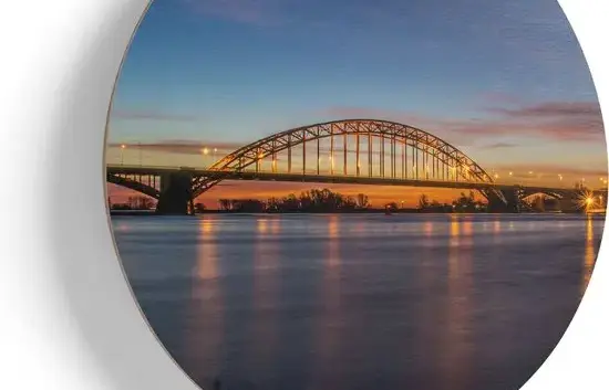 De Waalbrug Nijmegen: Meer dan Alleen een Brug