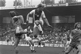 Wim Kieft: Een Pionier in het Nederlandse Voetbal