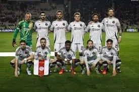 De Huidige Prestaties van AFC Ajax Mannen