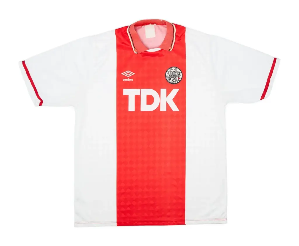 De Rol van Ajax in de Nederlandse Voetbalgeschiedenis