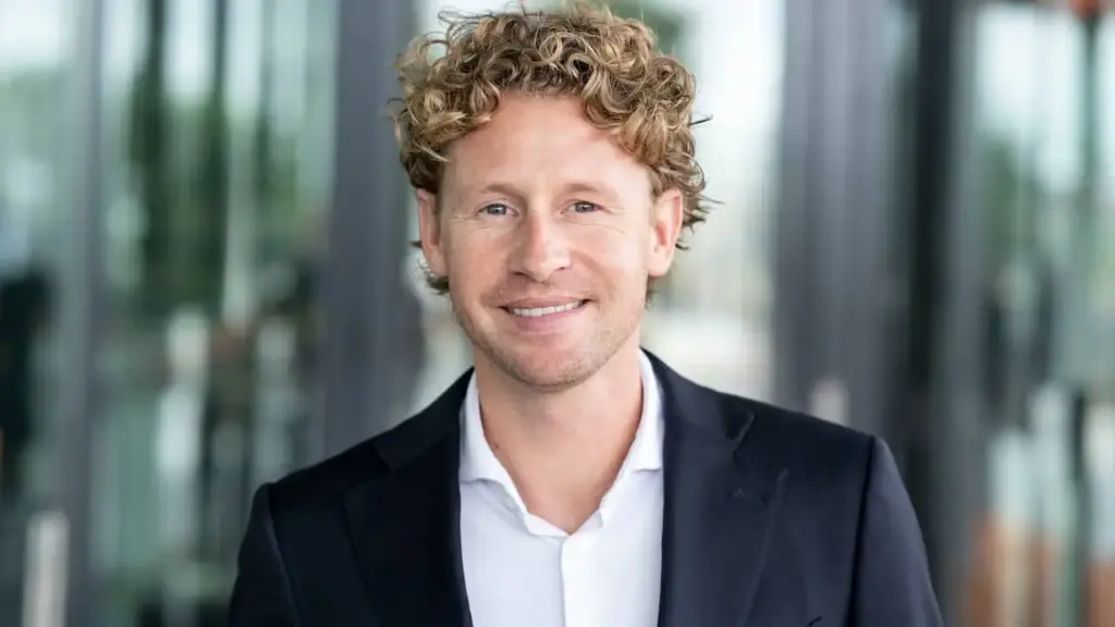 Ewout Genemans: Een kameleon onder de presentatoren