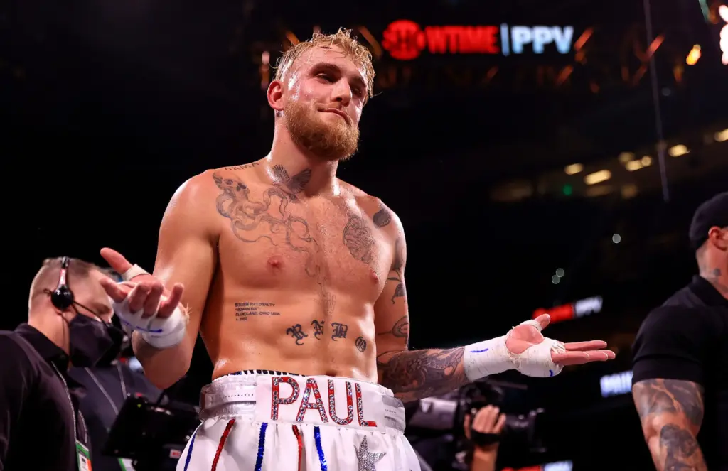 Jake Paul: Van YouTube Ster naar Professioneel Boxer