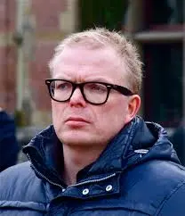 De Impact van Jan Roos op de Nederlandse Media