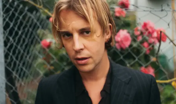 Tom Odell: Een Blik op zijn Muzikale Reis