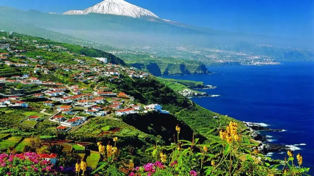 Tenerife en de impact van hoge golven op strandactiviteiten
