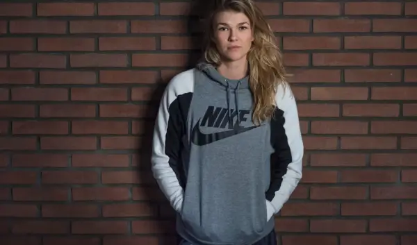 Tess Wester: De Ster van de Nederlandse Handbalwereld