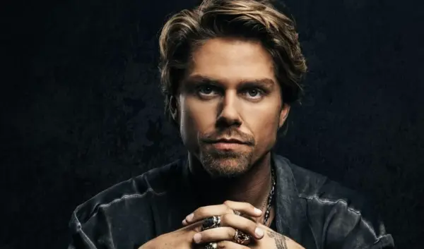 André Hazes: De Iconische Stem van Nederland