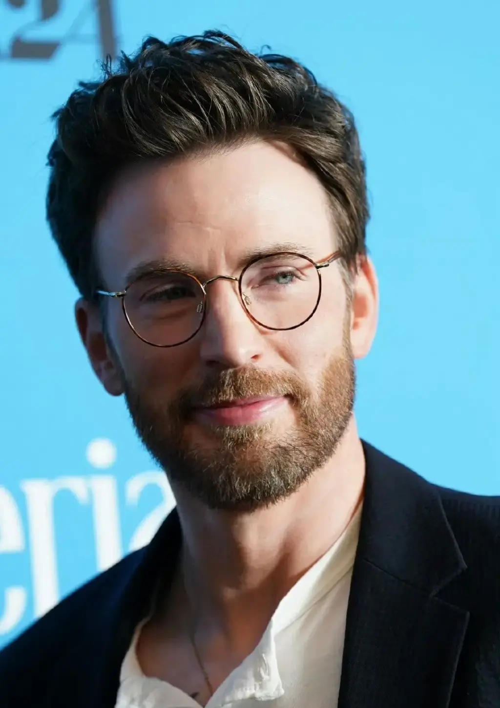 Chris Evans: Van Kapitein Amerika tot Filantropist