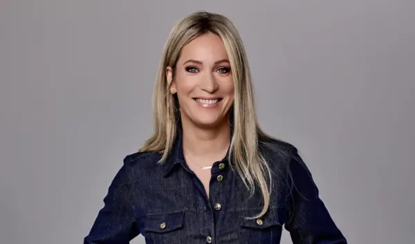 Hélène Hendriks: De Opkomst van een Ster in de Media