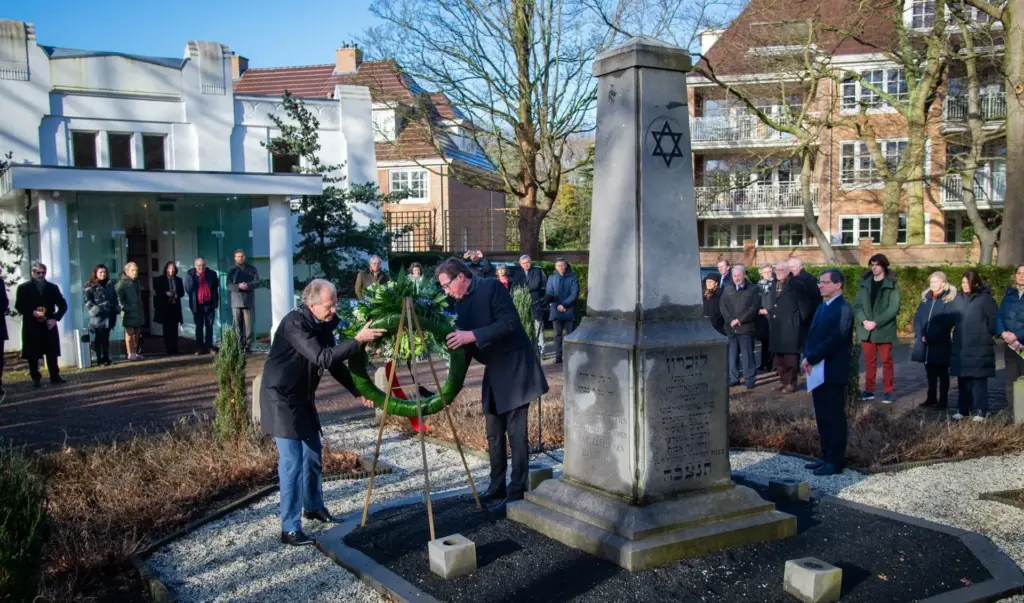 Holocaust Herdenking: Belang en Activiteiten in Nederland