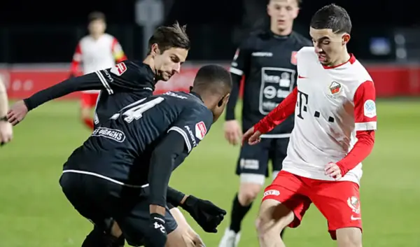 MVV en Jong Utrecht: Strijd om de Toekomst in het Voetbal