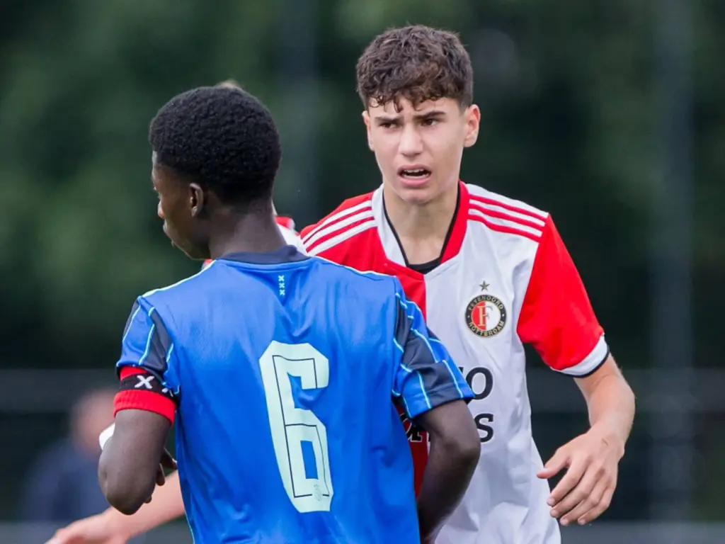 Shaqueel van Persie: Het Voetbaltalent van de Toekomst