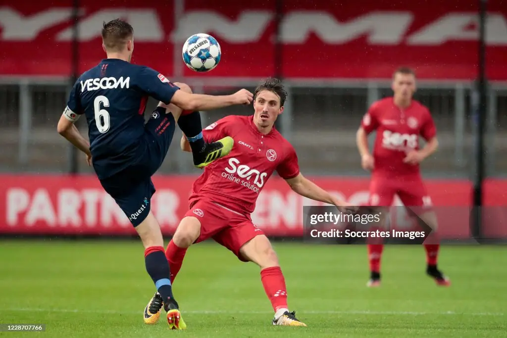 Almere – Helmond Sport: Een Cruciale Wedstrijd in de Eerste Divisie