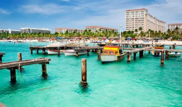 De Huidige Situatie van Toerisme en Cultuur in Aruba