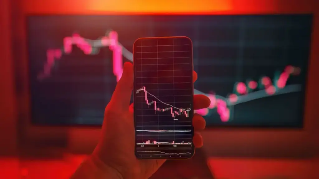 Bitcoin koers dollar: scherpe dalingen en liquidaties teisteren de markt