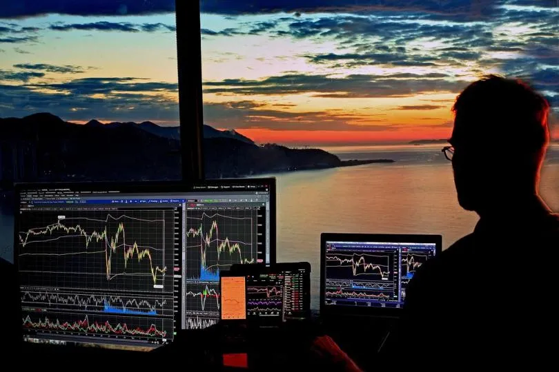 Bitcoin nieuws: Bitcoin koers zakt onder $63.000 te midden van geopolitieke spanningen