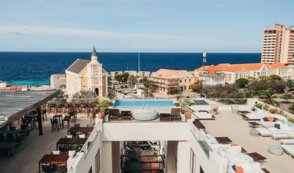 Ervaar Luxe en Ontspanning in Boutique Hotel Curacao van Jamie Alex
