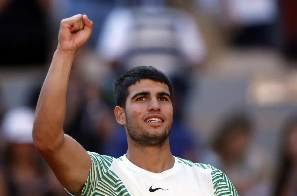 Carlos Alcaraz: De Opkomst van een Tennisster