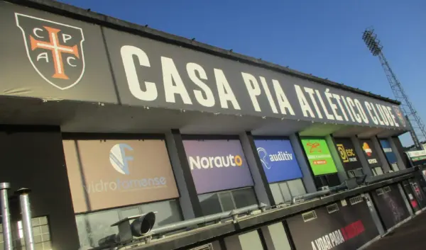 Verken Casa Pia in Porto: Geschiedenis en Impact