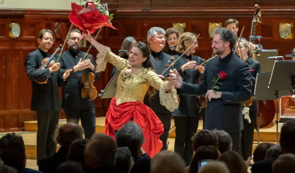 Cecilia Bartoli: De Kracht en Passie van een Sopraan