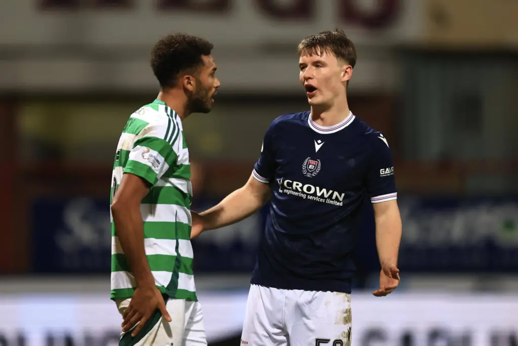 Celtic neemt het op tegen Dundee in spannende strijd