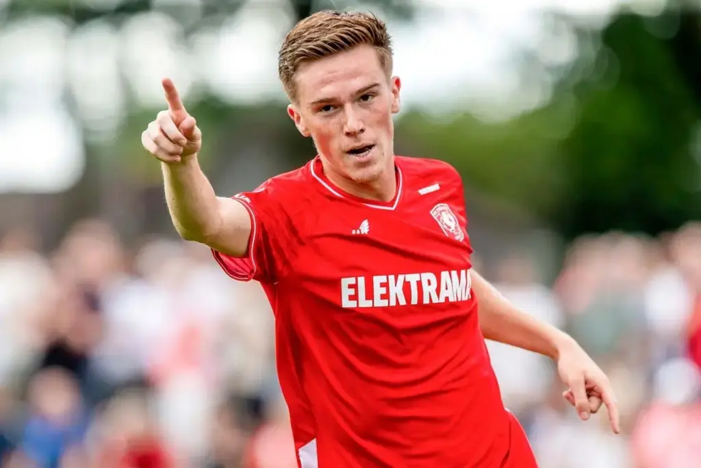 Daan Rots: Een Opkomende Ster in de Voetbalsport