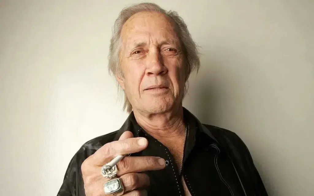 Wat we weten over david carradine en zijn blijvende invloed