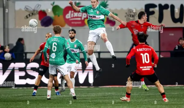 Dordrecht vs Helmond Sport: Een Cruciale Wedstrijd in de Keuken Kampioen Divisie