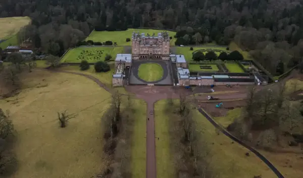 Verkenning van Dumfries: Een Schotse Stad vol Charme
