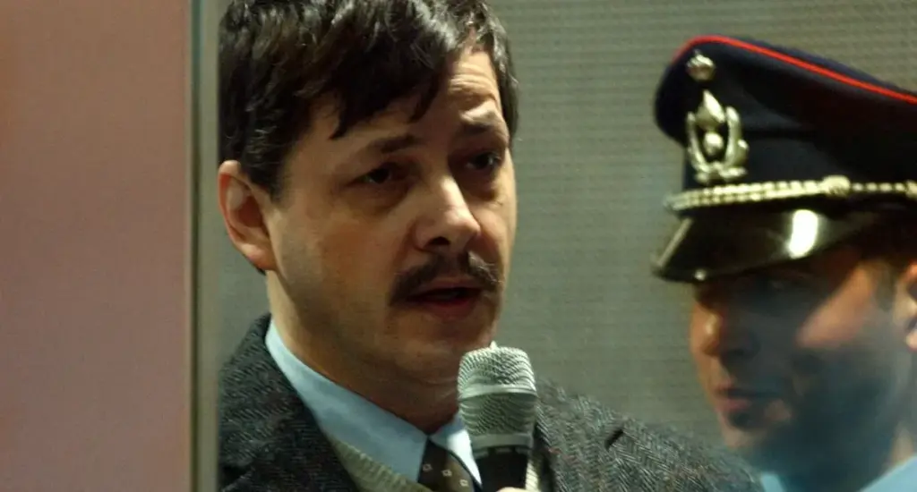 Nieuwe onthullingen over dutroux: 200 pornografische foto’s gevonden in cel