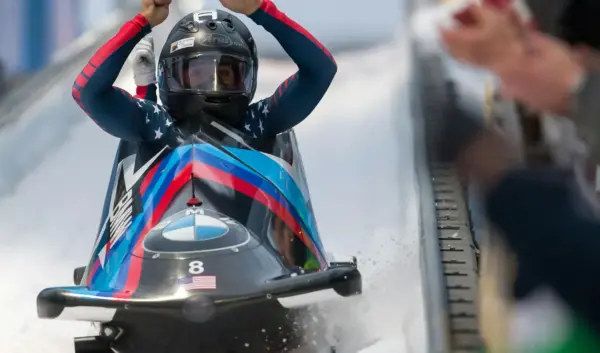 Elana Meyers Taylor: Een Blik op haar Carrière en Overwinningen