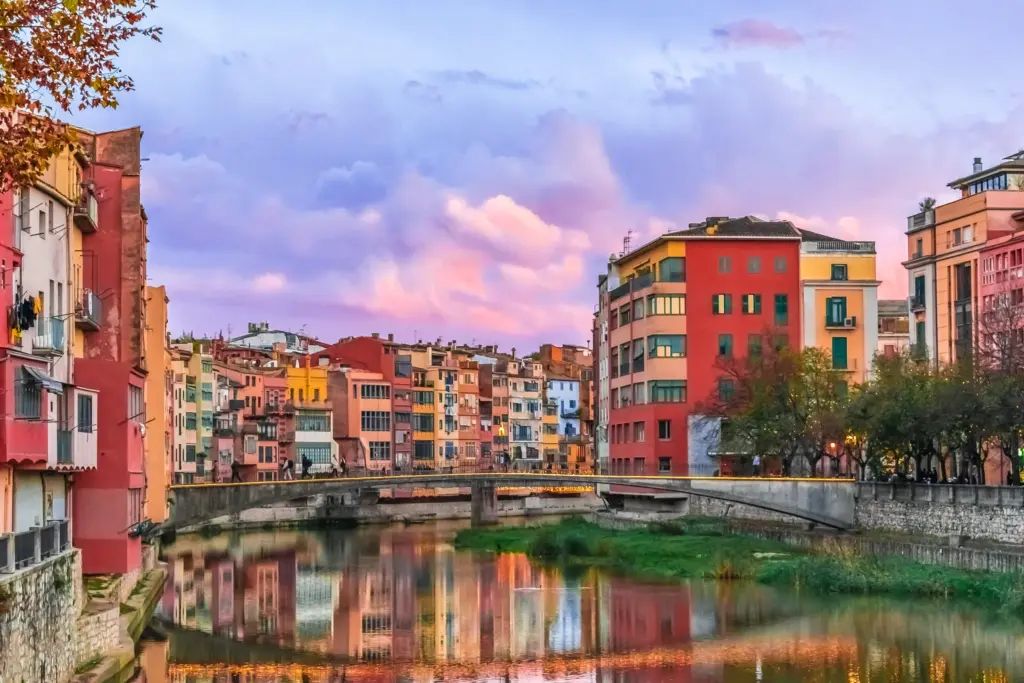 Reisgids: Girona naar Barcelona
