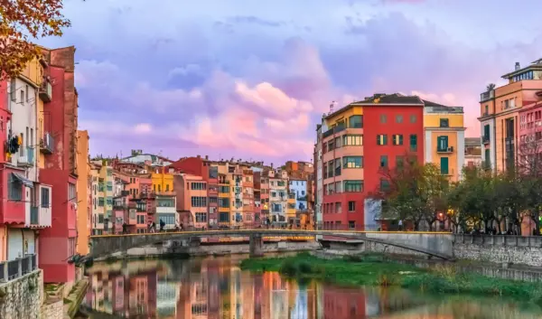Reisgids: Girona naar Barcelona