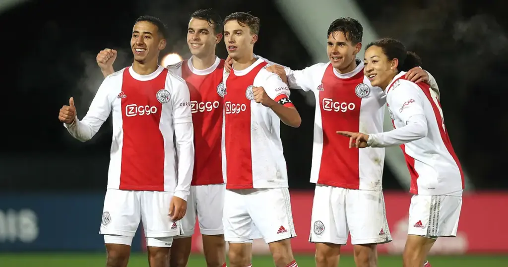 Jong Ajax en de Toekomst van Talentontwikkeling