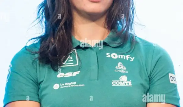 De Opkomst van Julia Simon in de Biatlon Wereld