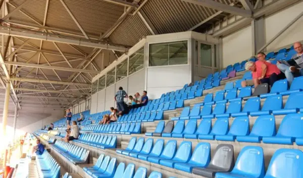 Kanye West’s Onvergetelijke Optreden in Gelredome
