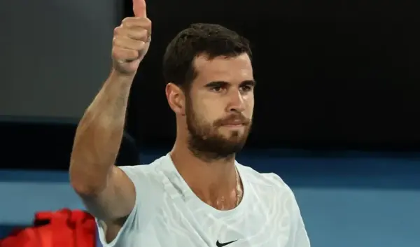 Karen Khachanov: Een Kijk op zijn Prestaties in 2023