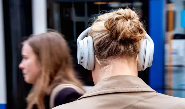 koptelefoons schadelijke stoffen — NL news