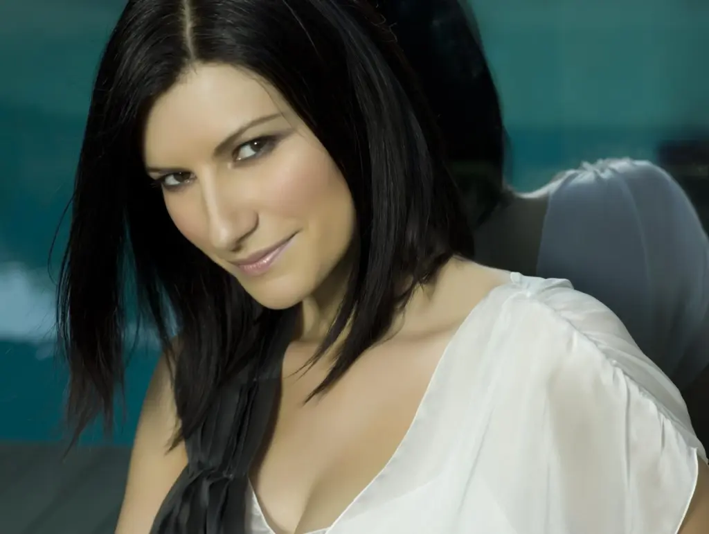 Het Leven en de Carrière van Laura Pausini
