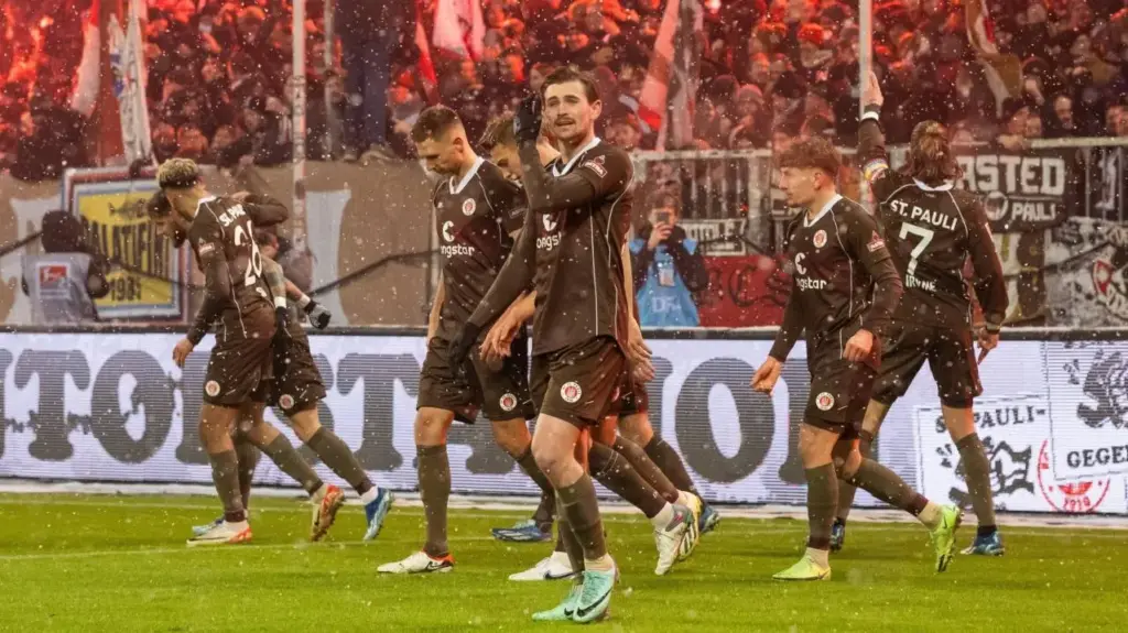 Leverkusen en St. Pauli: Een Spannende Voetbalontmoeting