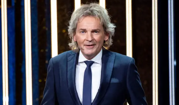 Het leven en de carrière van Matthijs van Nieuwkerk