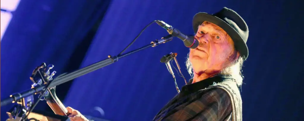 Neil Young: Een Blik op Zijn Invloed en Activisme